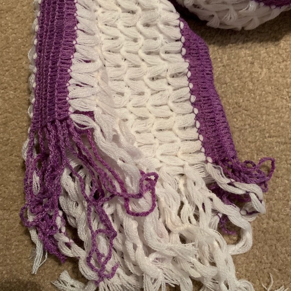 Beautiful scarf💕💕 - Picture 3 of 3